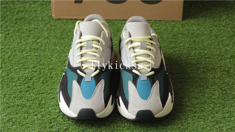 Adidas Kanye West Yeezy Wave Runner 700 Boost
